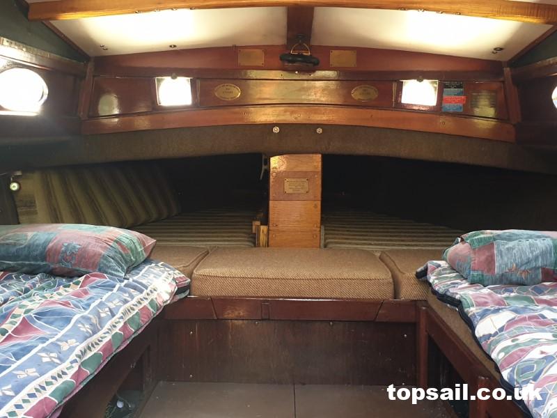 1986 Easticks 28 Custom River Cruiser (Electric)