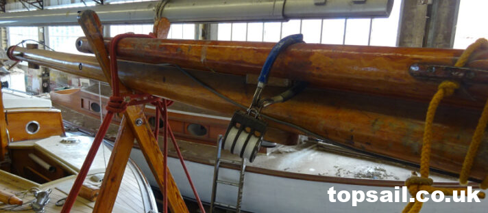 1980 Landamore 28 Broads Yacht Project (GRP Hull)