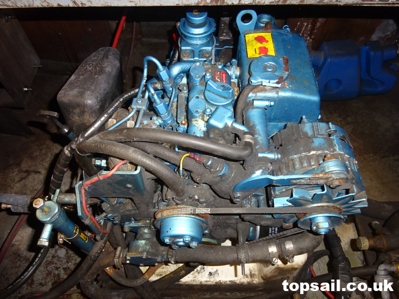 1980 Landamore 28 Broads Yacht Project (GRP Hull)