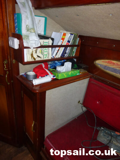 1980 Landamore 28 Broads Yacht Project (GRP Hull)