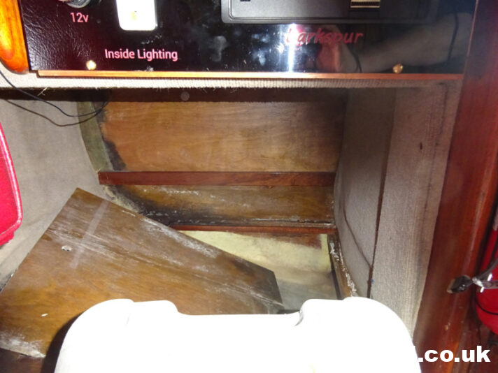 1980 Landamore 28 Broads Yacht Project (GRP Hull)