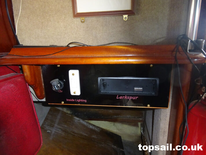 1980 Landamore 28 Broads Yacht Project (GRP Hull)
