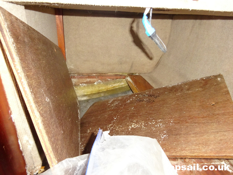 1980 Landamore 28 Broads Yacht Project (GRP Hull)