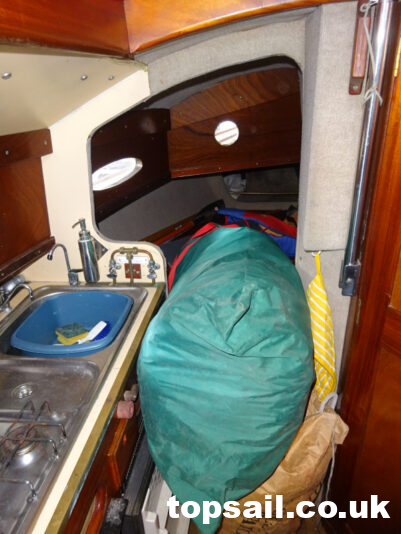 1980 Landamore 28 Broads Yacht Project (GRP Hull)