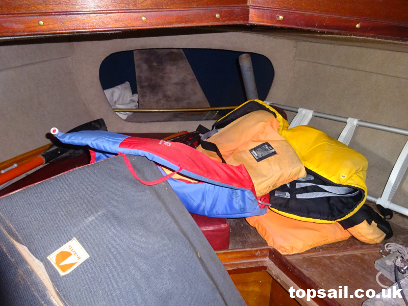 1980 Landamore 28 Broads Yacht Project (GRP Hull)