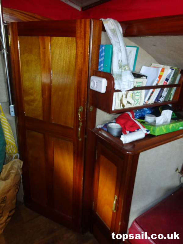 1980 Landamore 28 Broads Yacht Project (GRP Hull)
