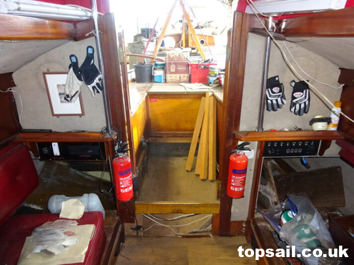 1980 Landamore 28 Broads Yacht Project (GRP Hull)
