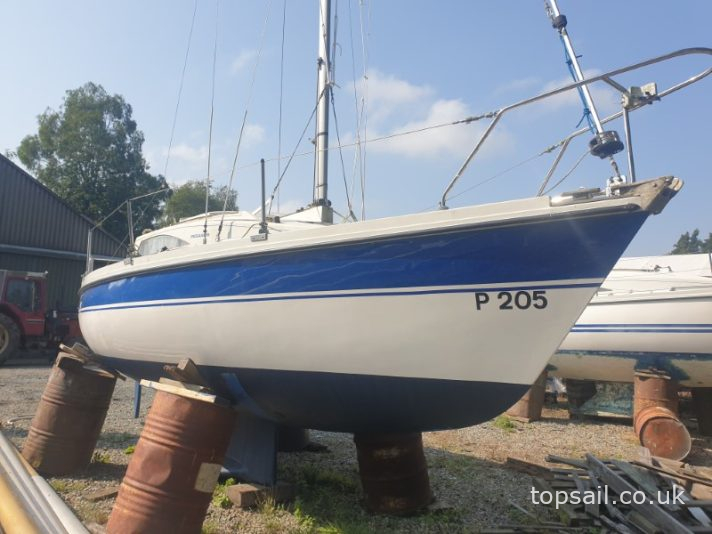 1996 Pegasus 700 (Wing Keel, Diesel Inboard!)