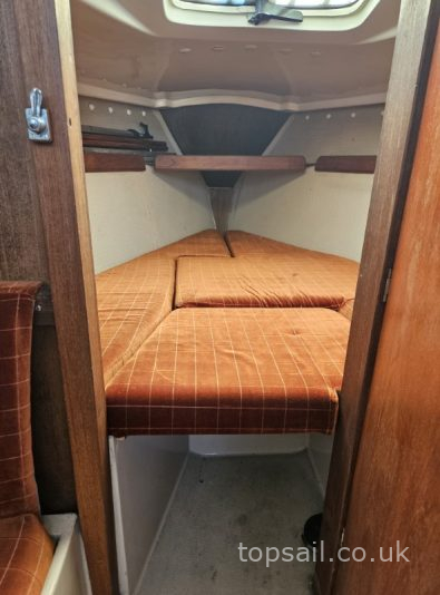 1984 Pegasus 700 (Shallow Fin)