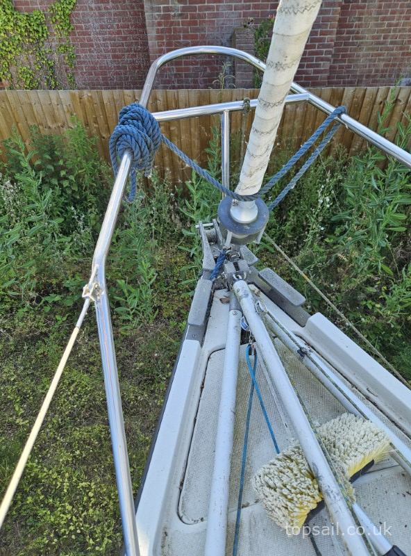 1984 Pegasus 700 (Shallow Fin)