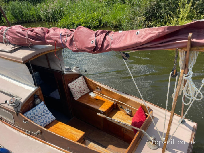 1948 Powles Wanderbird/Playmate River Cruiser Class