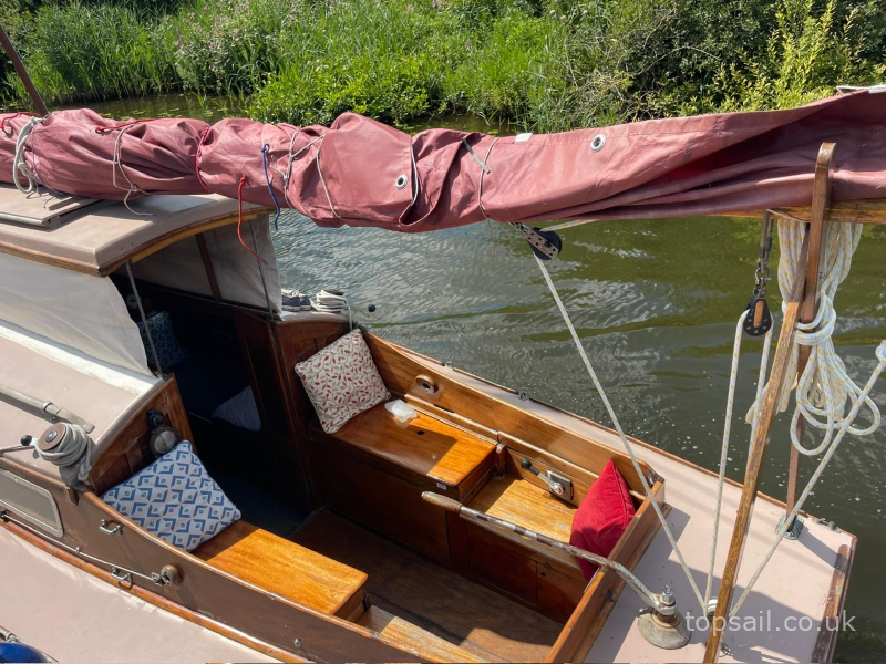 1948 Powles Wanderbird/Playmate River Cruiser Class
