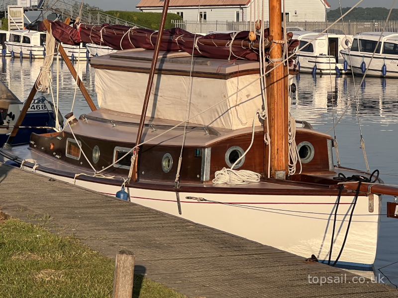 1948 Powles Wanderbird/Playmate River Cruiser Class