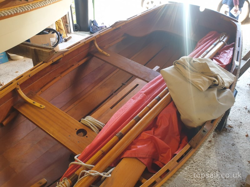 Classic Sailing Pram Dinghy (Ideal Tender)