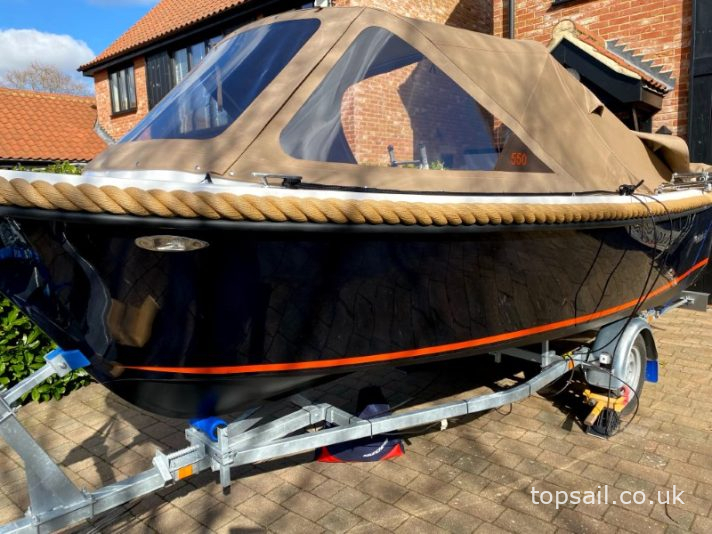 2022 Maxima 550 Sloop