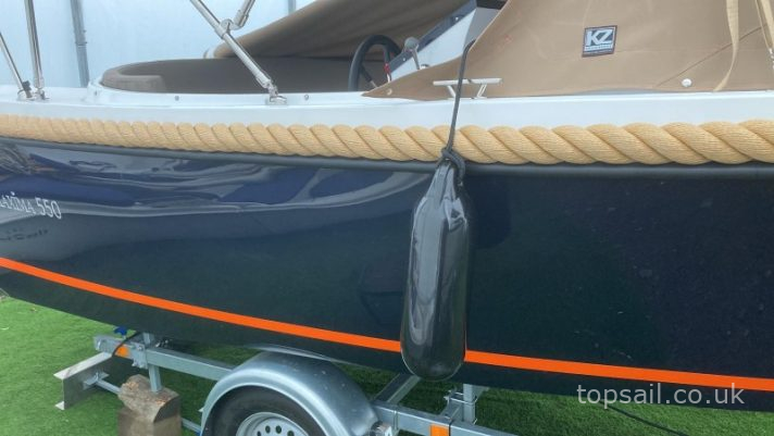 2022 Maxima 550 Sloop