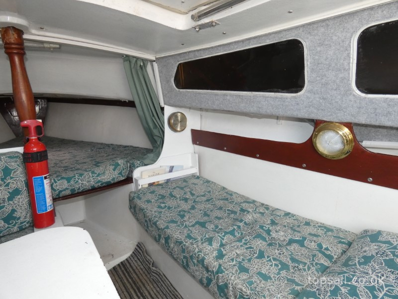 1978 Russell Marine Jaguar 22
