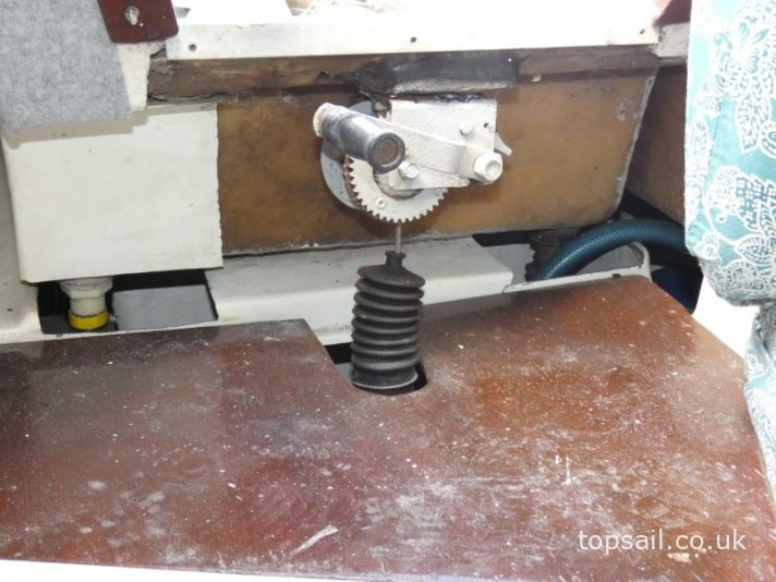 1978 Russell Marine Jaguar 22