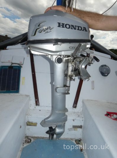 1978 Russell Marine Jaguar 22