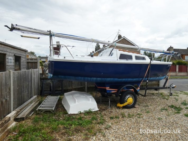 1978 Russell Marine Jaguar 22