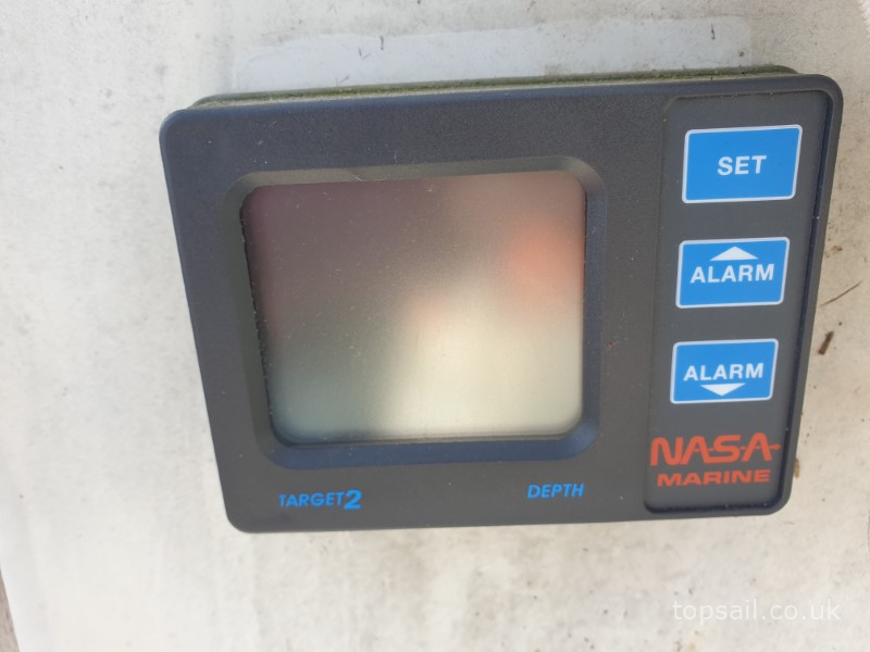 1985 Pegasus 700 (Shallow Fin)