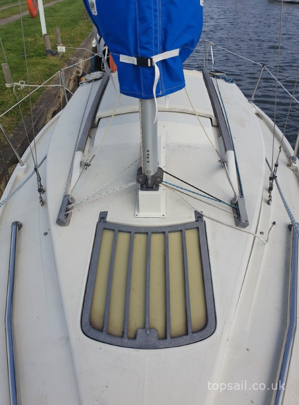 1985 Pegasus 700 (Shallow Fin)