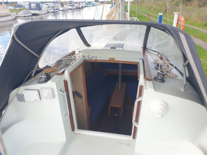 1996 Hunter Horizon 232