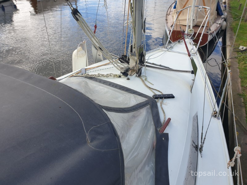 1996 Hunter Horizon 232