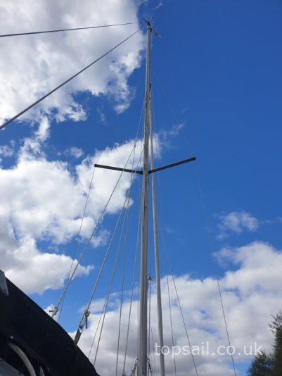 1996 Hunter Horizon 232