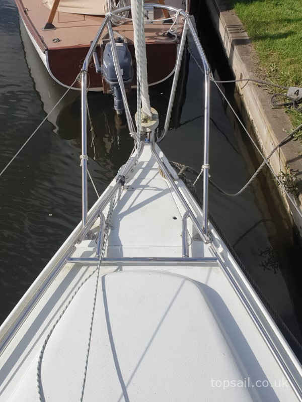 1996 Hunter Horizon 232