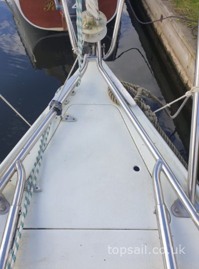 1996 Hunter Horizon 232