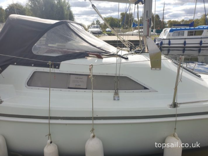 1996 Hunter Horizon 232