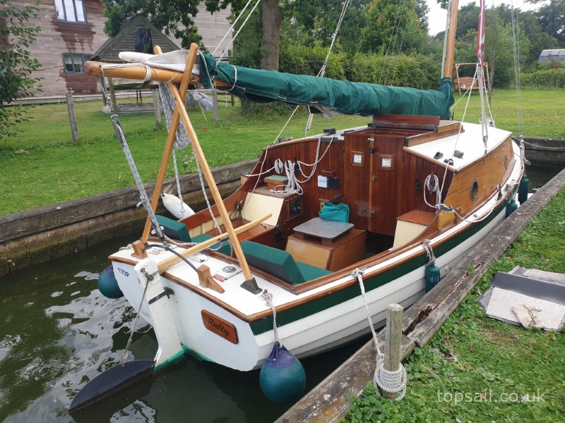 1962 Dauntless 22