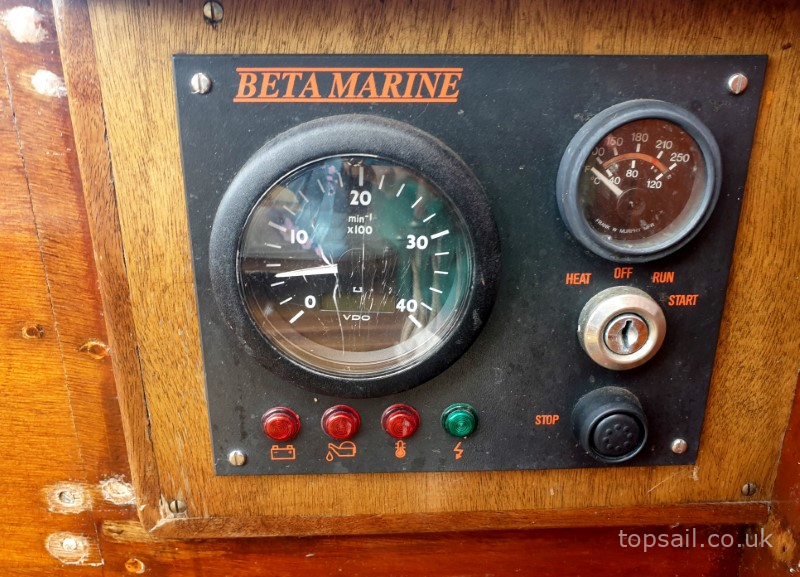 1962 Dauntless 22