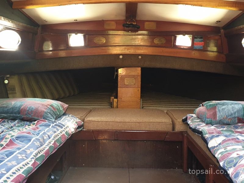 1986 Easticks 28 Custom River Cruiser (Electric)