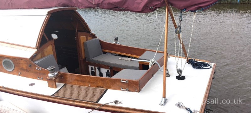 1930s Applegate Cordon Rouge Class River Cruiser