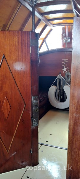 1930s Applegate Cordon Rouge Class River Cruiser