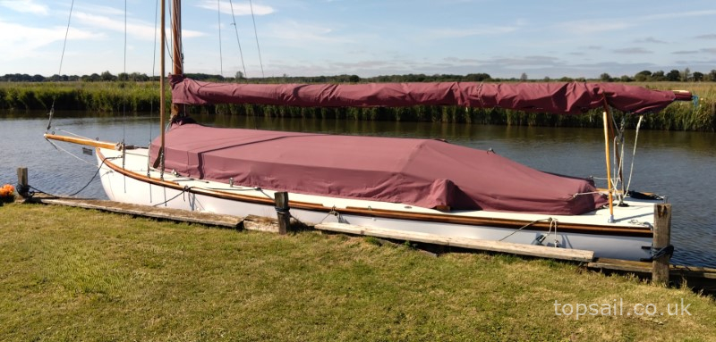 1930s Applegate Cordon Rouge Class River Cruiser