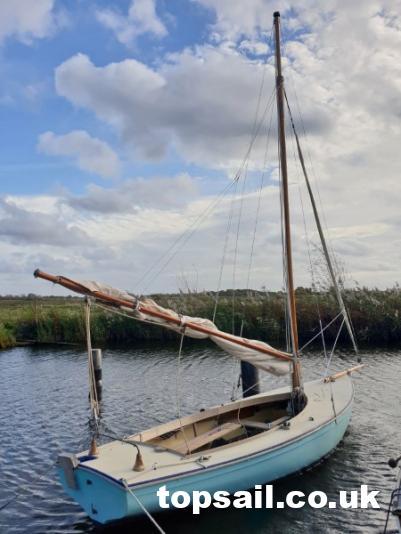 2004 Salterns Tela GRP Day Sailer (With Trailer)