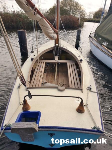 2004 Salterns Tela GRP Day Sailer (With Trailer)