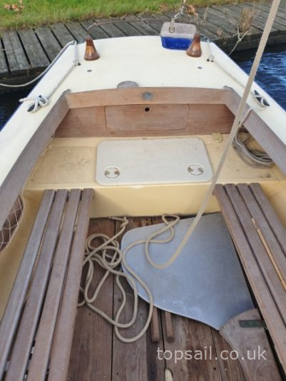 2004 Salterns Tela GRP Day Sailer (With Trailer)