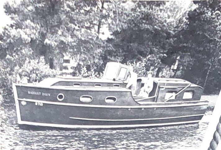 1938 Dawncraft Crimson Dawn Motor Cruiser