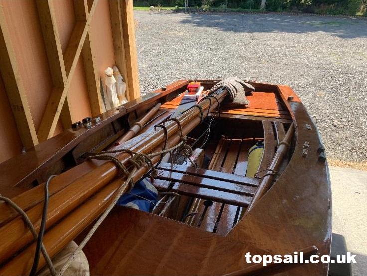 11ft Heron Class Dinghy (with Trailer)