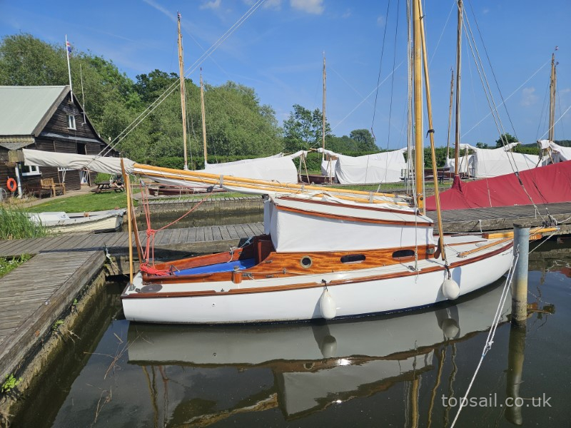 1953 Grebe River Cruiser Class #274