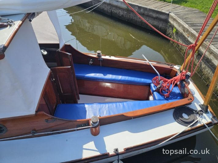 1953 Grebe River Cruiser Class #274