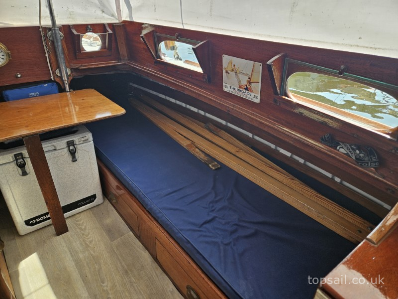 1953 Grebe River Cruiser Class #274
