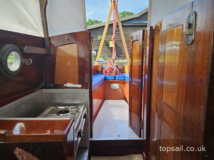 1953 Grebe River Cruiser Class #274