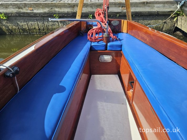 1953 Grebe River Cruiser Class #274
