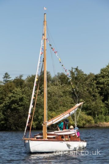 1953 Grebe River Cruiser Class #274