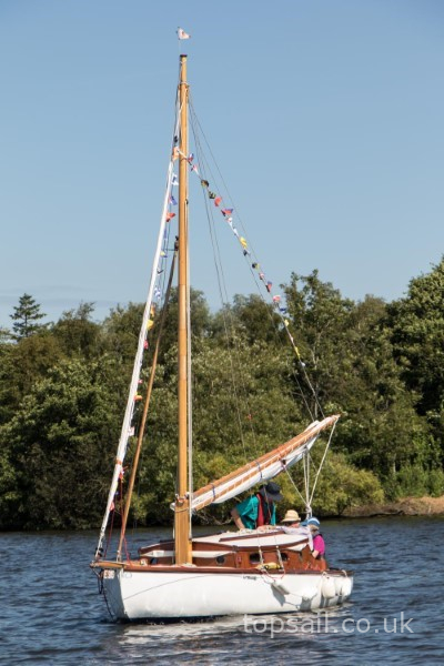 1953 Grebe River Cruiser Class #274